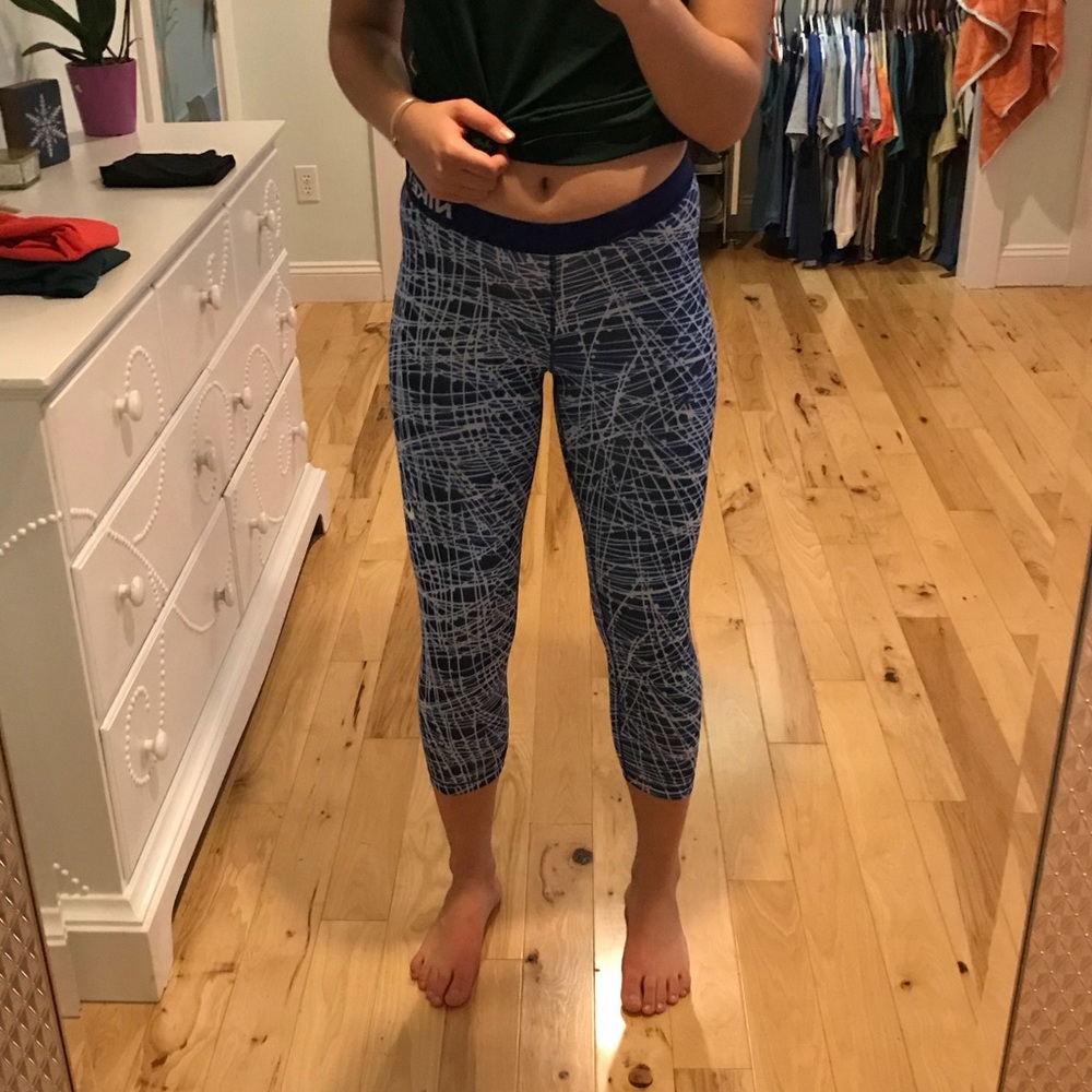 Nike Crop Leggings